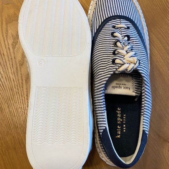 Kate Spade Boat Party Shoes. Never worn. - Picture 2 of 4